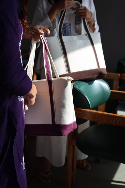 Black Classic Women Tote Bag